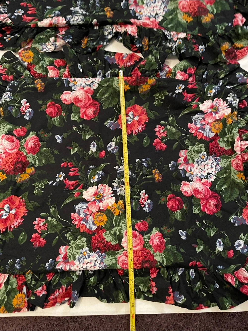 VTG Ralph Lauren Isadora Cossette Black Floral Ruffled Pillow Sham (2) Standard